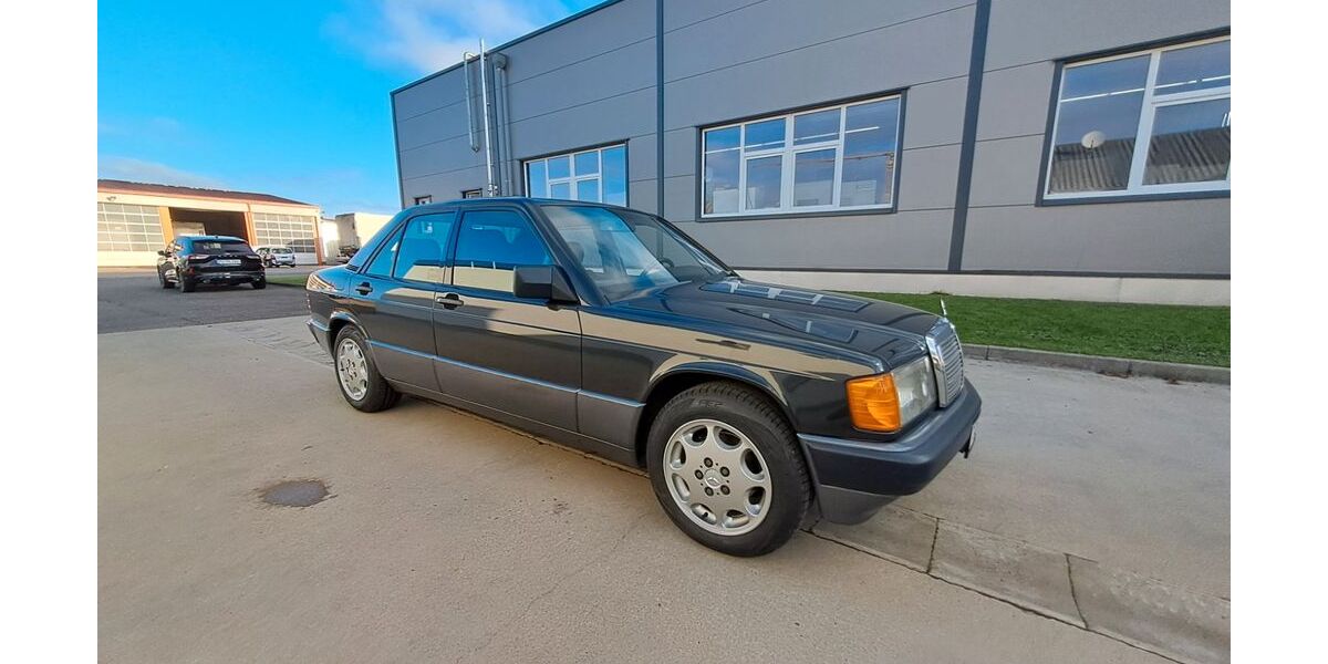 Mercedes-Benz 190 75.000 km 13.500 &euro; Hirrlingen 72145