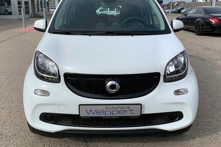 Smart ForFour 66.223 km 10.950 &euro; Holzgerlingen 71088