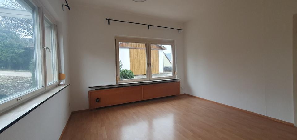 Erdgeschoßwohnung Burladingen - 3.5 Zimmer, 96 m&sup2;, 820&euro; | Angebot:25088759