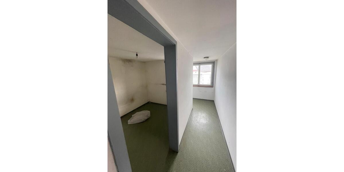 Einfamilienhaus Haigerloch - 9 Zimmer, 270 m&sup2;, 123.456&euro; | Angebot:25612396