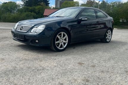 Mercedes-Benz CL 200 168.500 km 3.999 &euro; Starzach 72181