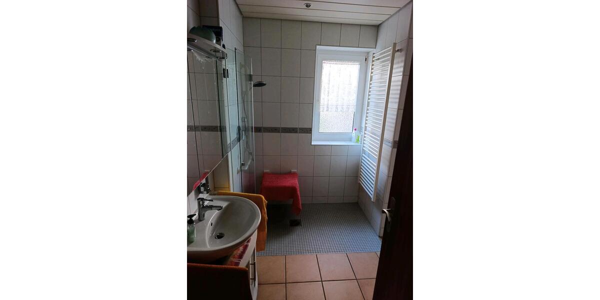 Mehrfamilienhaus, Wohnhaus Grafenberg - 8 Zimmer, 150 m&sup2;, 450.000&euro; | Angebot:25964675