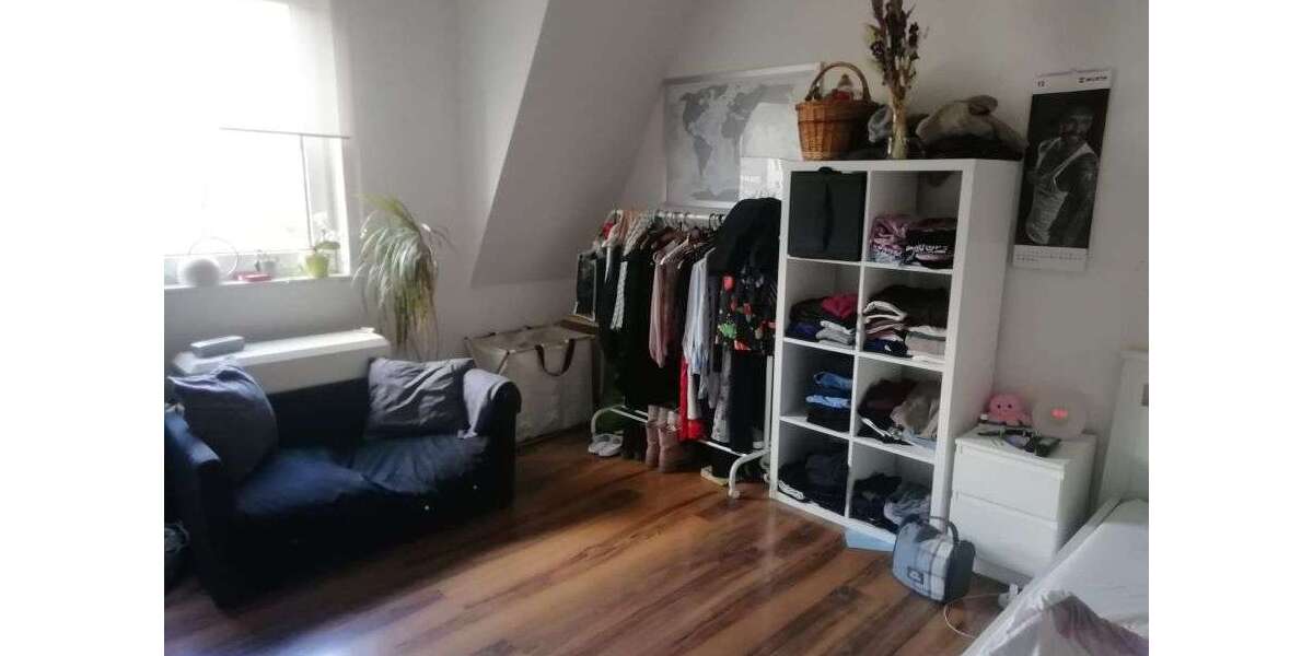 Etagenwohnung Stuttgart Bopser - 1 Zimmer, 14 m&sup2;, 420&euro; | Angebot:26588077