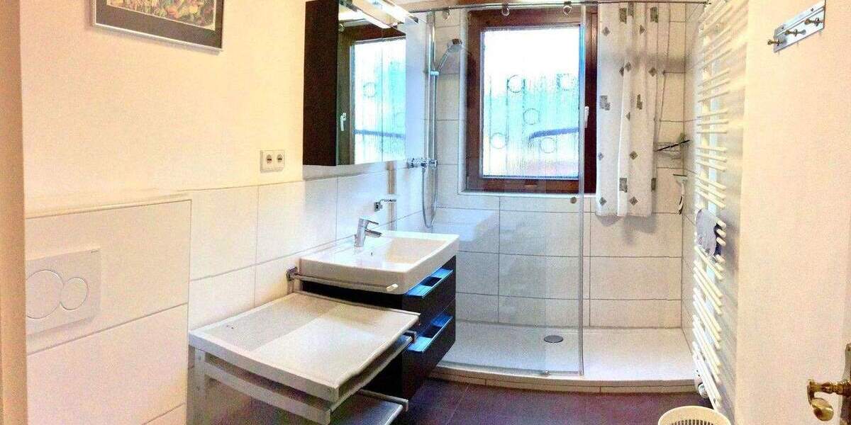 Einfamilienhaus Böblingen - 6 Zimmer, 196 m&sup2;, 895.000&euro; | Angebot:25733305