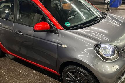 Smart ForFour 66.700 km 8.100 &euro; Stuttgart 70374