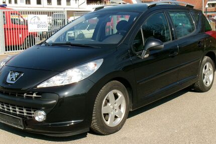 Peugeot 207 113.000 km 990 &euro; Nürtingen bei Stuttgart 72622