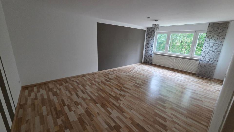 Hochparterre Gomaringen - 3 Zimmer, 76 m&sup2;, 200.000&euro; | Angebot:27154341