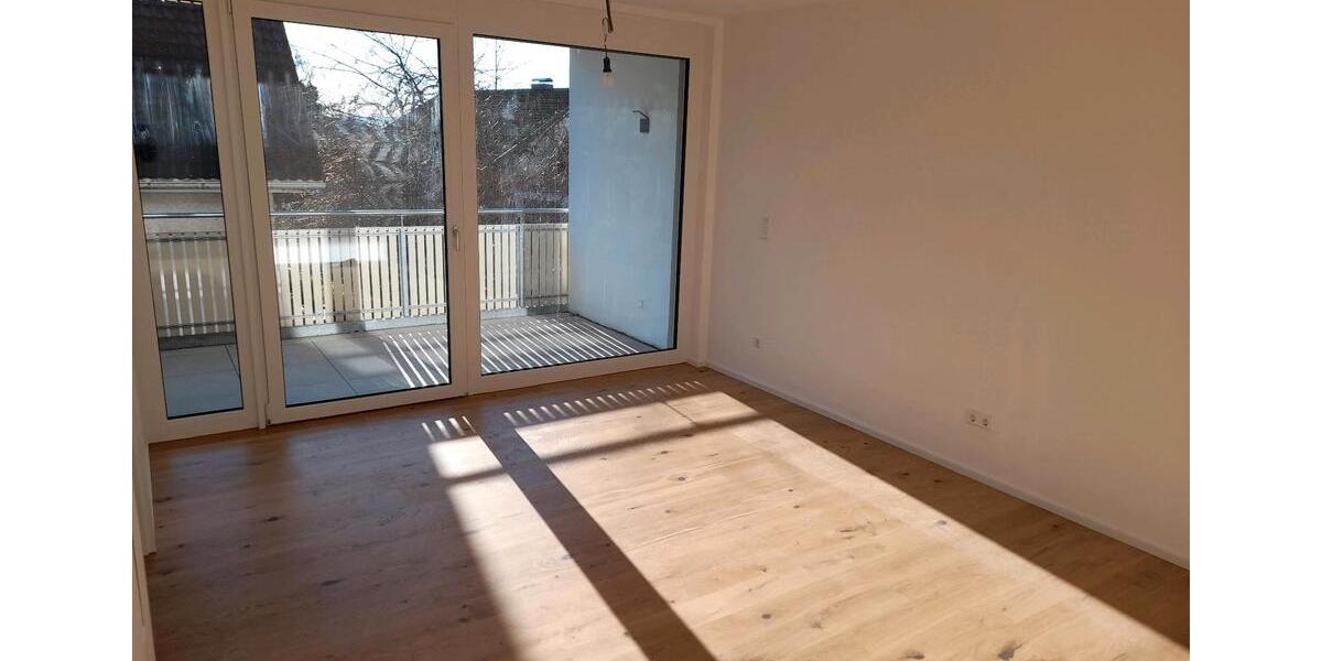 Etagenwohnung Walddorfhäslach - 2 Zimmer, 65 m&sup2;, 900&euro; | Angebot:25959563