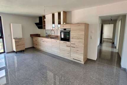 Haus Bodelshausen - 20 Zimmer, 500 m&sup2;, 1.500.000&euro; | Angebot:7915335