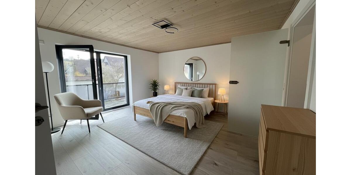 Mehrfamilienhaus, Wohnhaus Trochtelfingen - 7.5 Zimmer, 221 m&sup2;, 2.100&euro; | Angebot:25791515