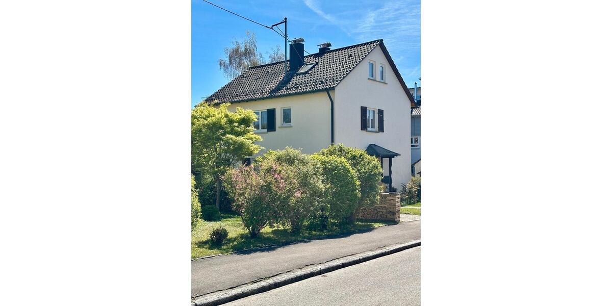 Mehrfamilienhaus, Wohnhaus Eningen unter Achalm - 8 Zimmer, 139 m&sup2;, 569.000&euro; | Angebot:26368306