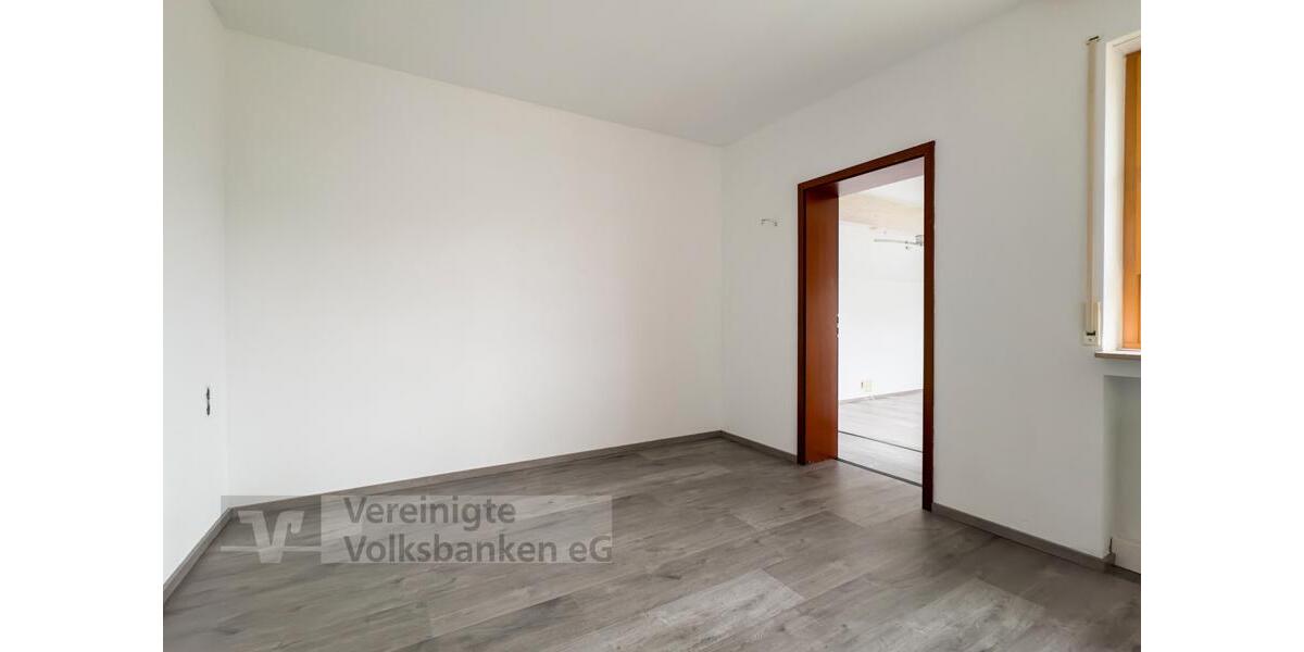 Etagenwohnung Althengstett - 5 Zimmer, 140 m&sup2;, 1.400&euro; | Angebot:24438743