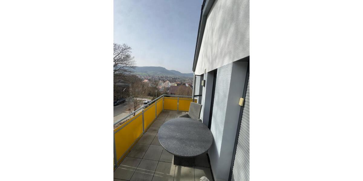 Einfamilienhaus Neuffen - 3.5 Zimmer, 93 m&sup2;, 1.550&euro; | Angebot:24748956