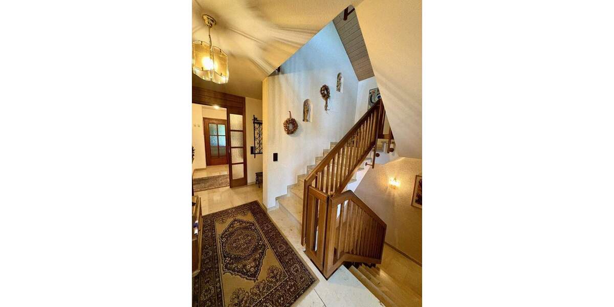 Einfamilienhaus Hechingen - 7 Zimmer, 195 m&sup2;, 595.000&euro; | Angebot:25746186