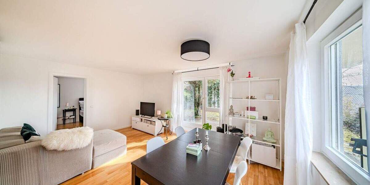 Terrassenwohnung Stuttgart Vaihingen - 2 Zimmer, 62 m&sup2;, 329.000&euro; | Angebot:25774597