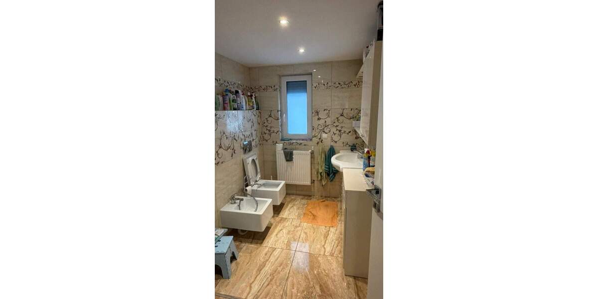 Mehrfamilienhaus, Wohnhaus Althengstett - 8 Zimmer, 180 m&sup2;, 595.999&euro; | Angebot:25737016