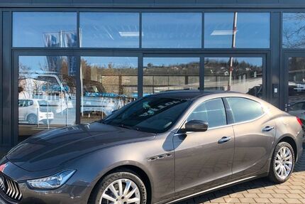 Maserati Ghibli 56.500 km 34.990 &euro; TÜBINGEN 72072