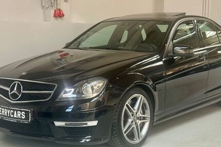 Mercedes-Benz C 63 AMG 29.378 km 54.990 &euro; Gärtringen 71116