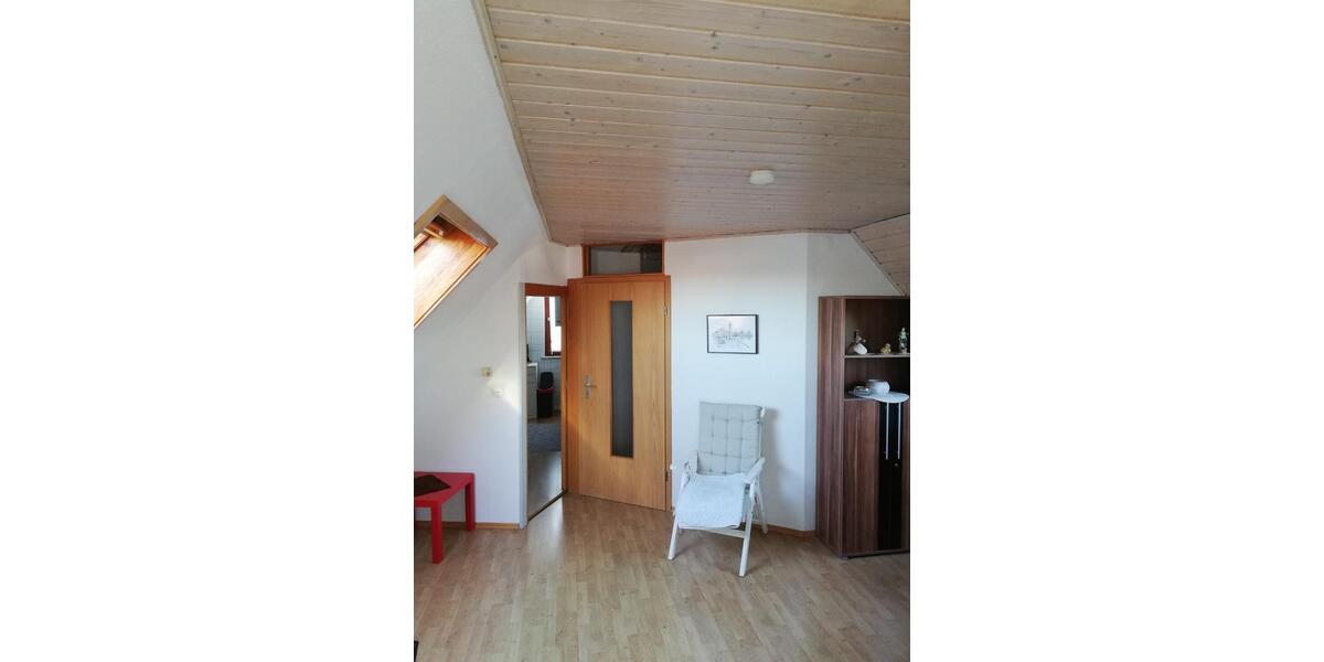 Dachgeschoßwohnung Sindelfingen Darmsheim - 2.5 Zimmer, 56 m&sup2;, 1.050&euro; | Angebot:24653853