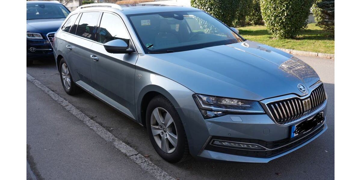 Skoda Superb 99.200 km 27.200 &euro; Ehningen 71139