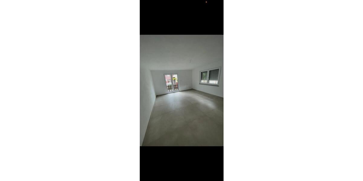 Etagenwohnung Hechingen - 3 Zimmer, 75 m&sup2;, 1.000&euro; | Angebot:25812891