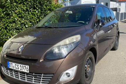 Renault Grand Scenic 199.699 km 2.490 &euro; Reutlingen 72766