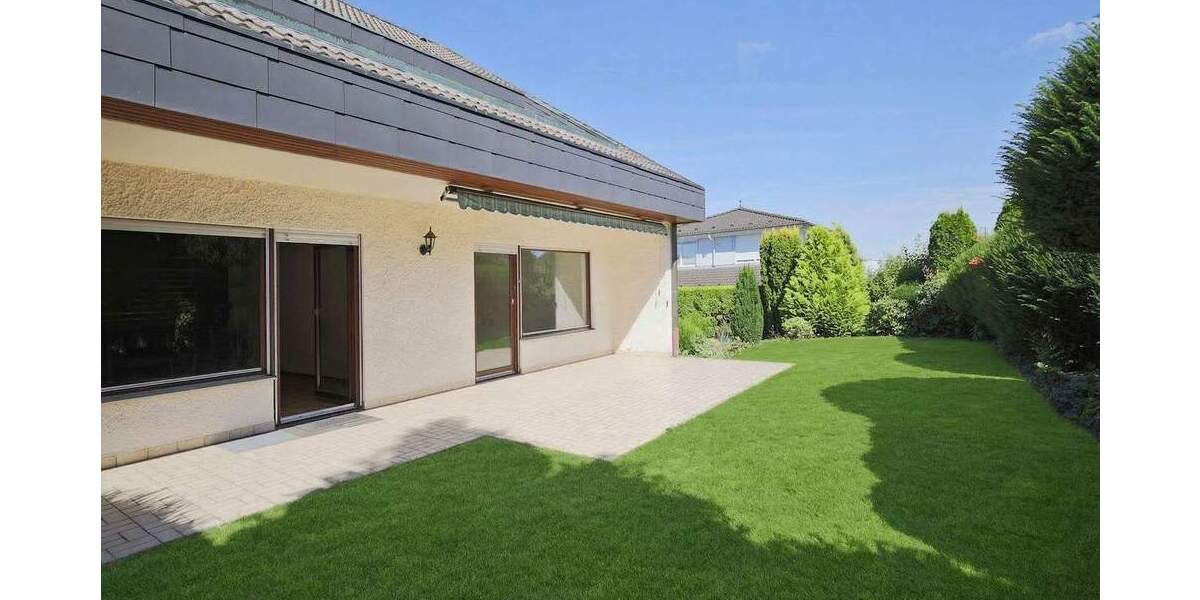 Doppelhaushälfte Nufringen - 7 Zimmer, 252 m&sup2;, 699.000&euro; | Angebot:25878731