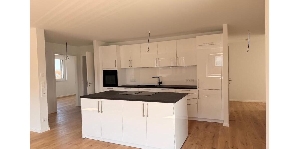 Etagenwohnung Althengstett - 4 Zimmer, 105 m&sup2;, 1.580&euro; | Angebot:23202776