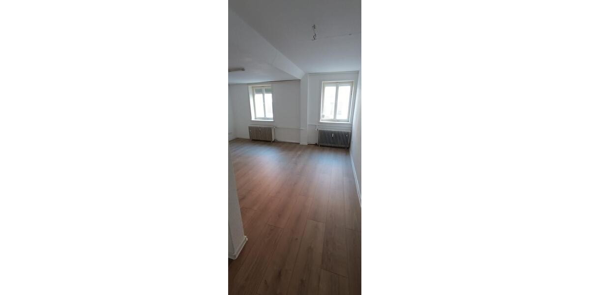 Etagenwohnung Hechingen - 3 Zimmer, 88 m&sup2;, 790&euro; | Angebot:26643763