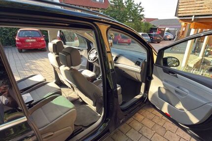 VW Sharan 176.500 km 23.900 &euro; Ofterdingen 72131