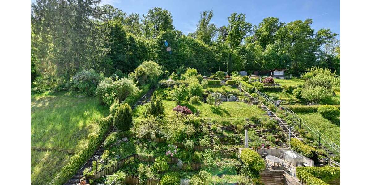 Einfamilienhaus Stuttgart-Ost/Gablenberg Gablenberg - 9 Zimmer, 256 m&sup2;, 980.000&euro; | Angebot:25932896