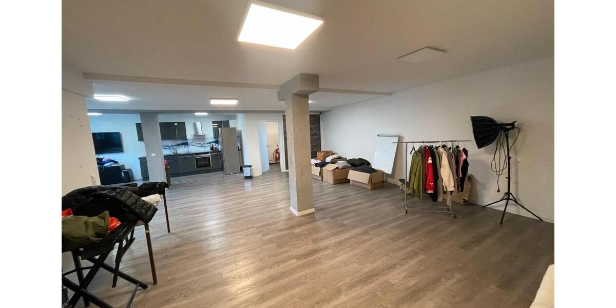 Gewerbeobjekt Sindelfingen Darmsheim - 1.590&euro; | Angebot:25959001