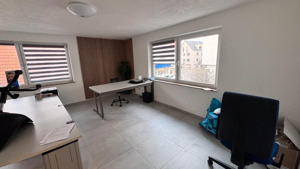 Etagenwohnung Neckartenzlingen - 2 Zimmer, 65 m&sup2;, 900&euro; | Angebot:25953934