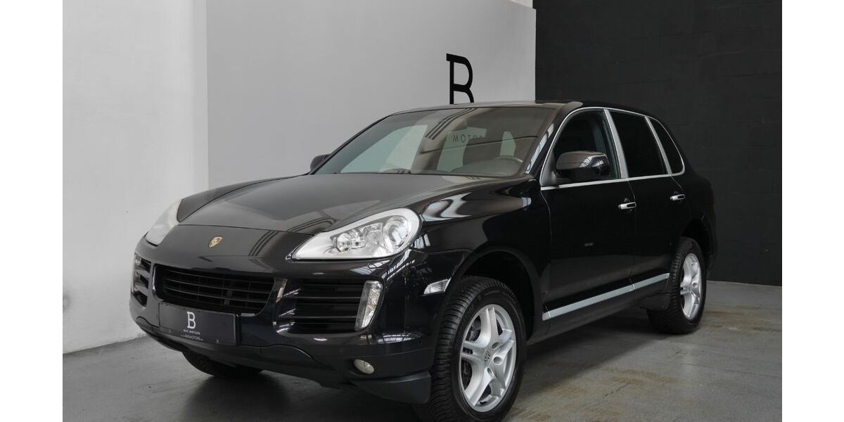 Porsche Cayenne 180.000 km 12.990 &euro; Rohrdorf 72229