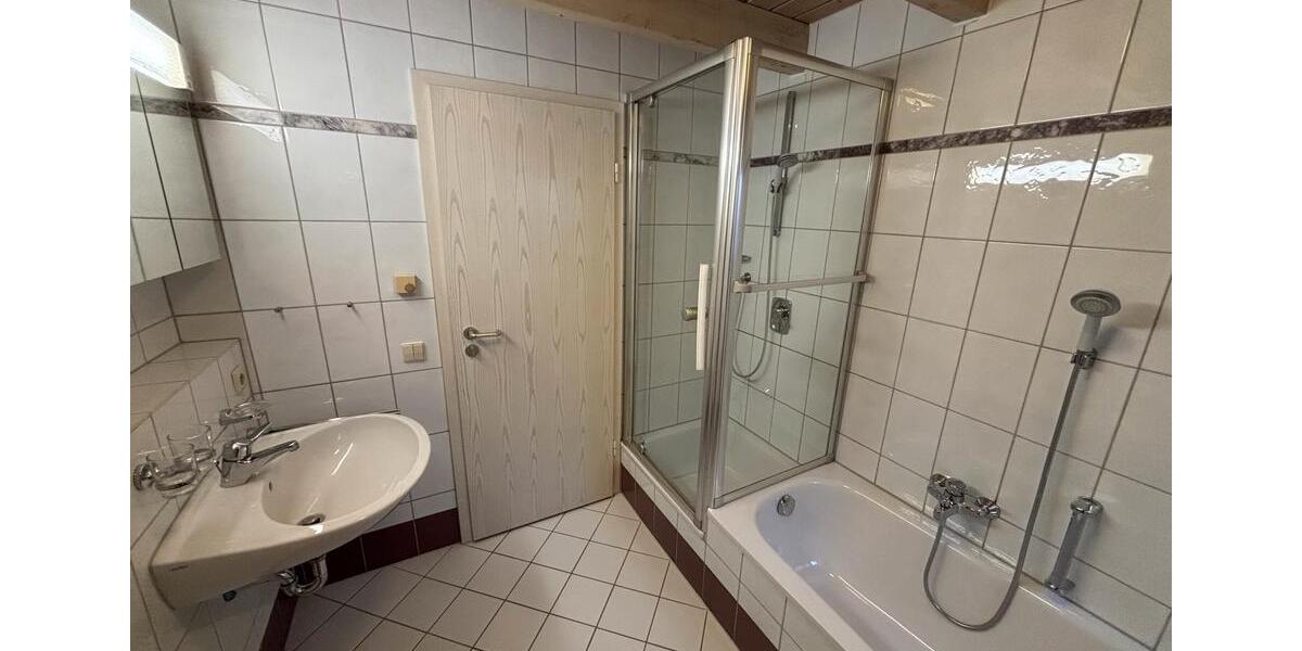 Maisonettenwohnung Nufringen - 2.5 Zimmer, 63 m&sup2;, 1.020&euro; | Angebot:25405692