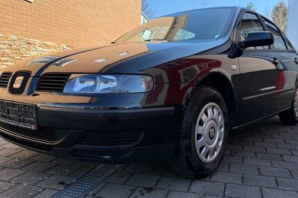 Seat Leon 113.277 km 2.499 &euro; Horb Am Neckar 72160