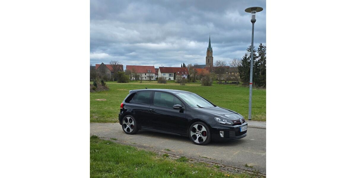 VW Golf 214.000 km 7.999 &euro; Starzach 72181
