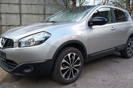 Nissan Qashqai 154.000 km 6.200 &euro; Tübingen 72074