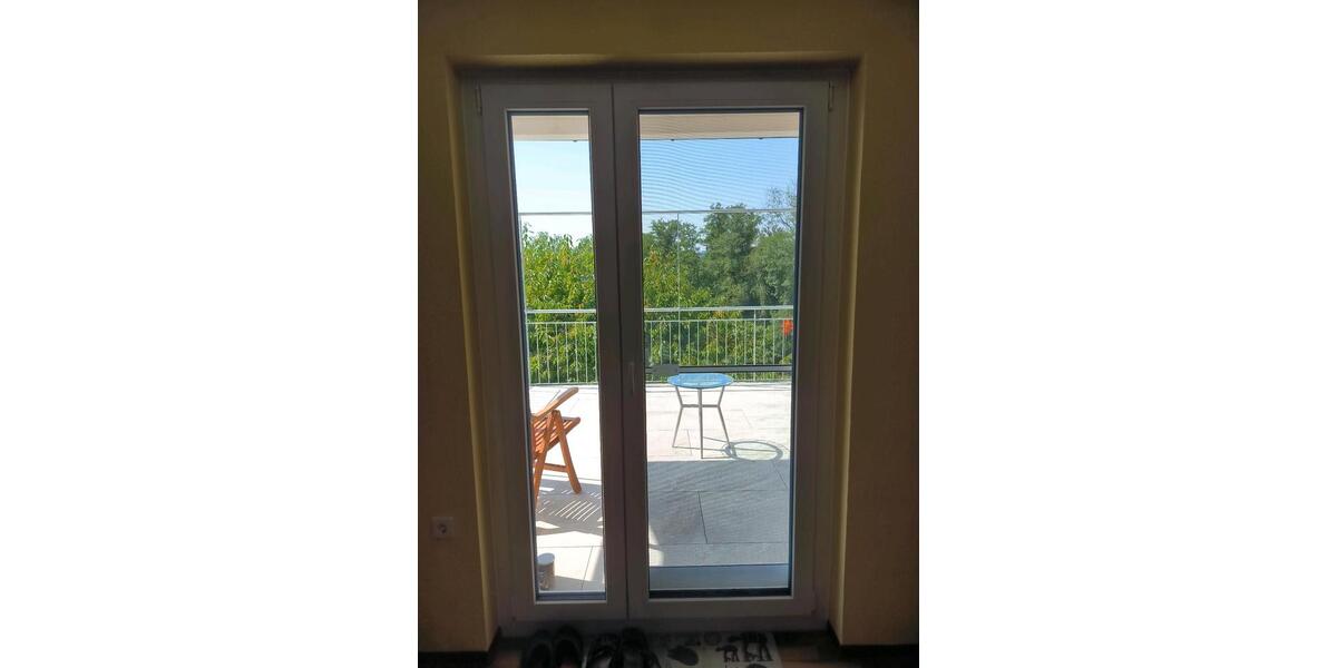 Einfamilienhaus Stuttgart Birkach - 8 Zimmer, 200 m&sup2;, 4.200&euro; | Angebot:21215177