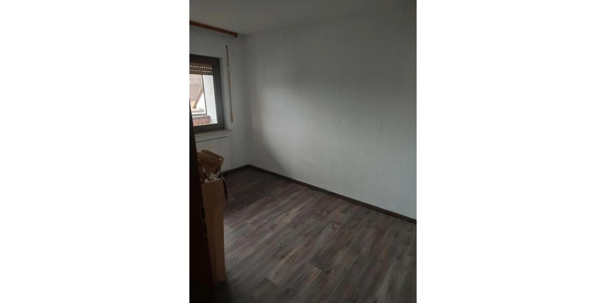 Einfamilienhaus Burladingen - 5 Zimmer, 95 m&sup2;, 210.000&euro; | Angebot:25650200