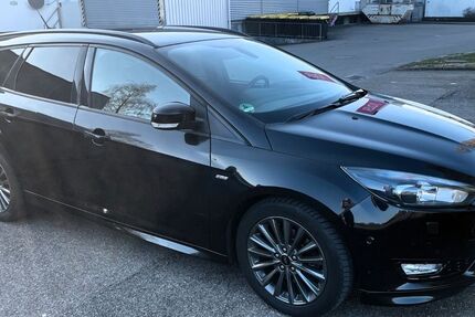 Ford Focus 201.000 km 6.000 &euro; Grafenberg - Baden-Württemberg 72661