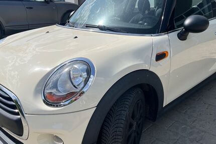Mini One First 93.000 km 6.900 &euro; Trochtelfingen 72818