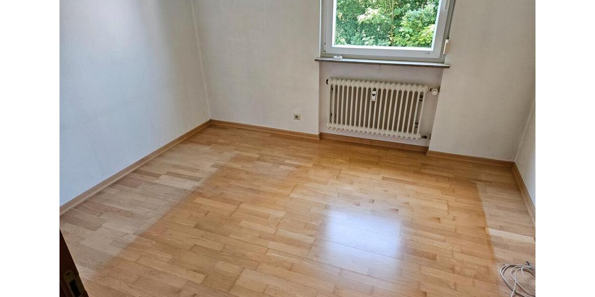 Etagenwohnung Reutlingen Reutlingen (Kernstadt) - 4 Zimmer, 96 m&sup2;, 325.000&euro; | Angebot:26941697