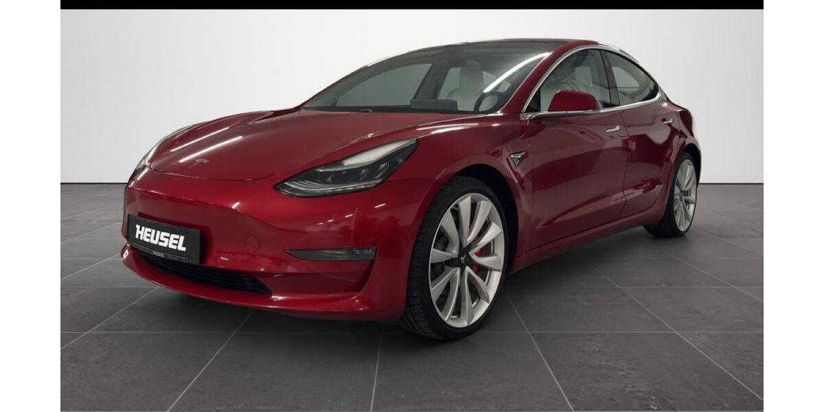 Tesla Model 3 102.329 km 23.900 &euro; Metzingen 72555