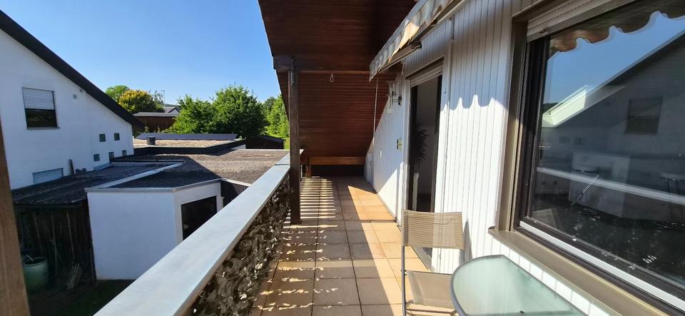 Dachgeschoßwohnung Aichtal - 3.5 Zimmer, 91 m&sup2;, 295.000&euro; | Angebot:27155079