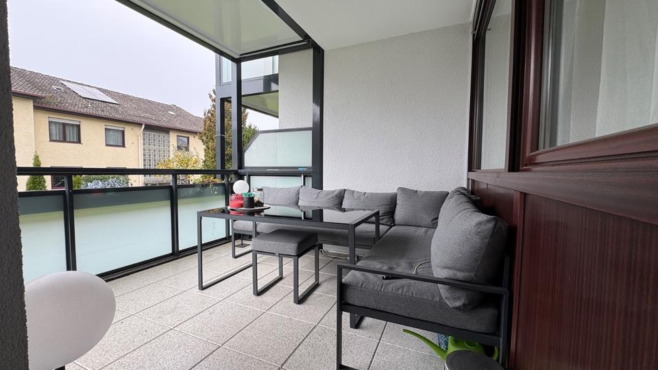 Hochparterre Böblingen - 3 Zimmer, 1.800&euro; | Angebot:23103180