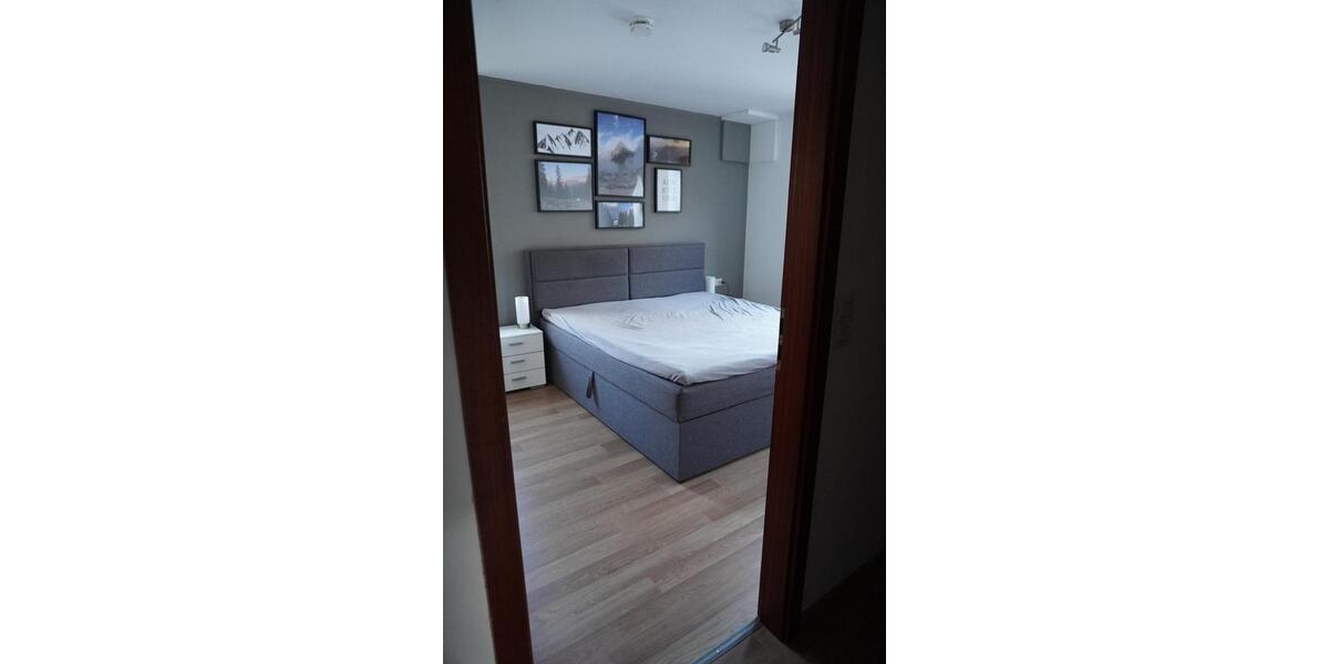 Etagenwohnung Lichtenstein - 3 Zimmer, 84 m&sup2;, 1.100&euro; | Angebot:26000113