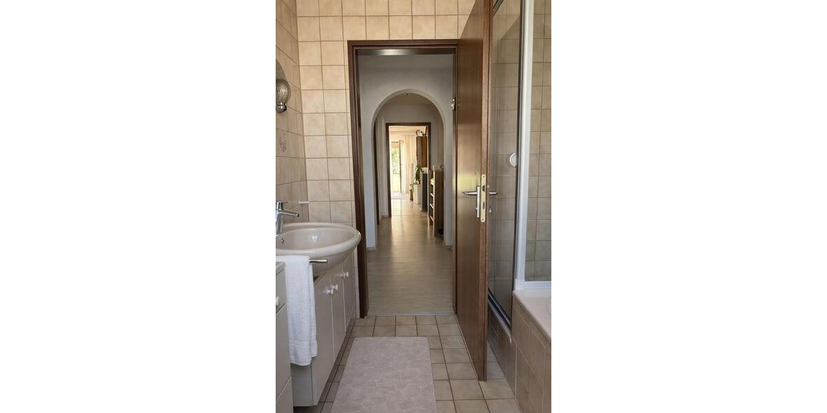 Erdgeschoßwohnung Neuhausen auf den Fildern - 3 Zimmer, 75 m&sup2;, 334.000&euro; | Angebot:27166498
