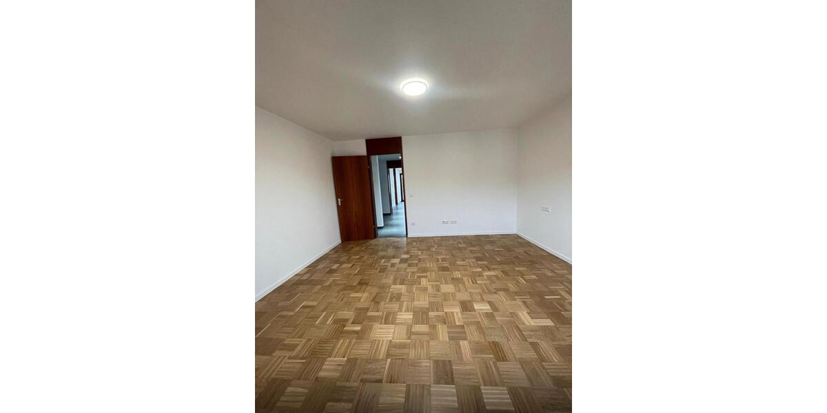 Etagenwohnung Nürtingen - 2.5 Zimmer, 69 m&sup2;, 950&euro; | Angebot:26414182