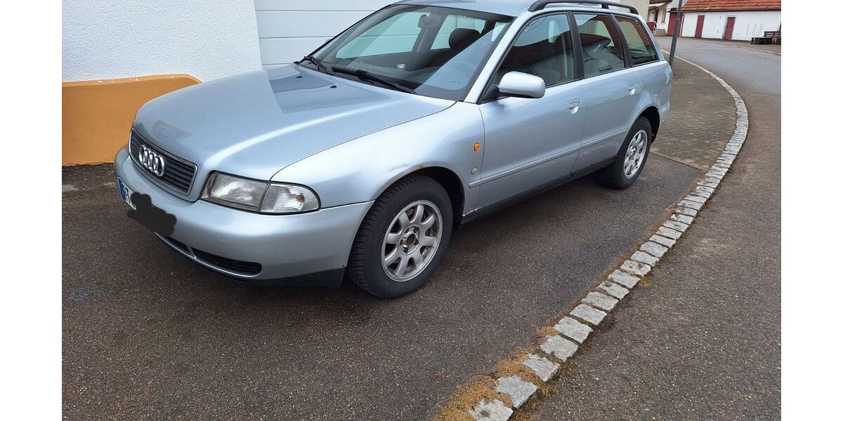 Audi A4 218.000 km 2.500 &euro; Trochtelfingen 72818
